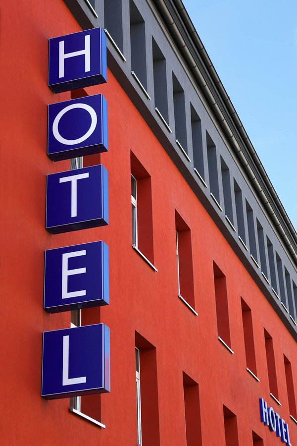 Quelles sont les particularités de l'hôtel en centre-ville de Vannes ?